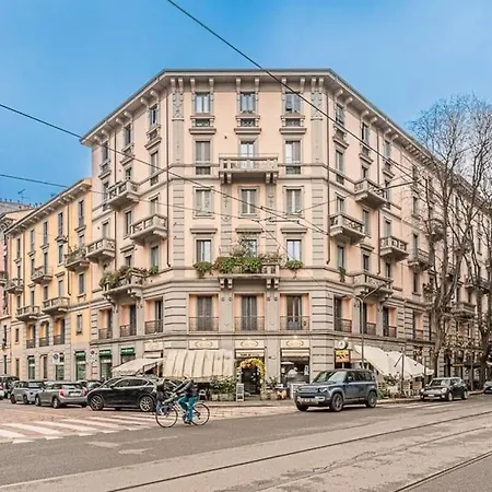 Appartement Elegante In Centro Milaan